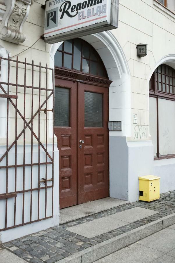 Wilhelmstadt Apartment 90m - PARKING Thorn Exterior foto